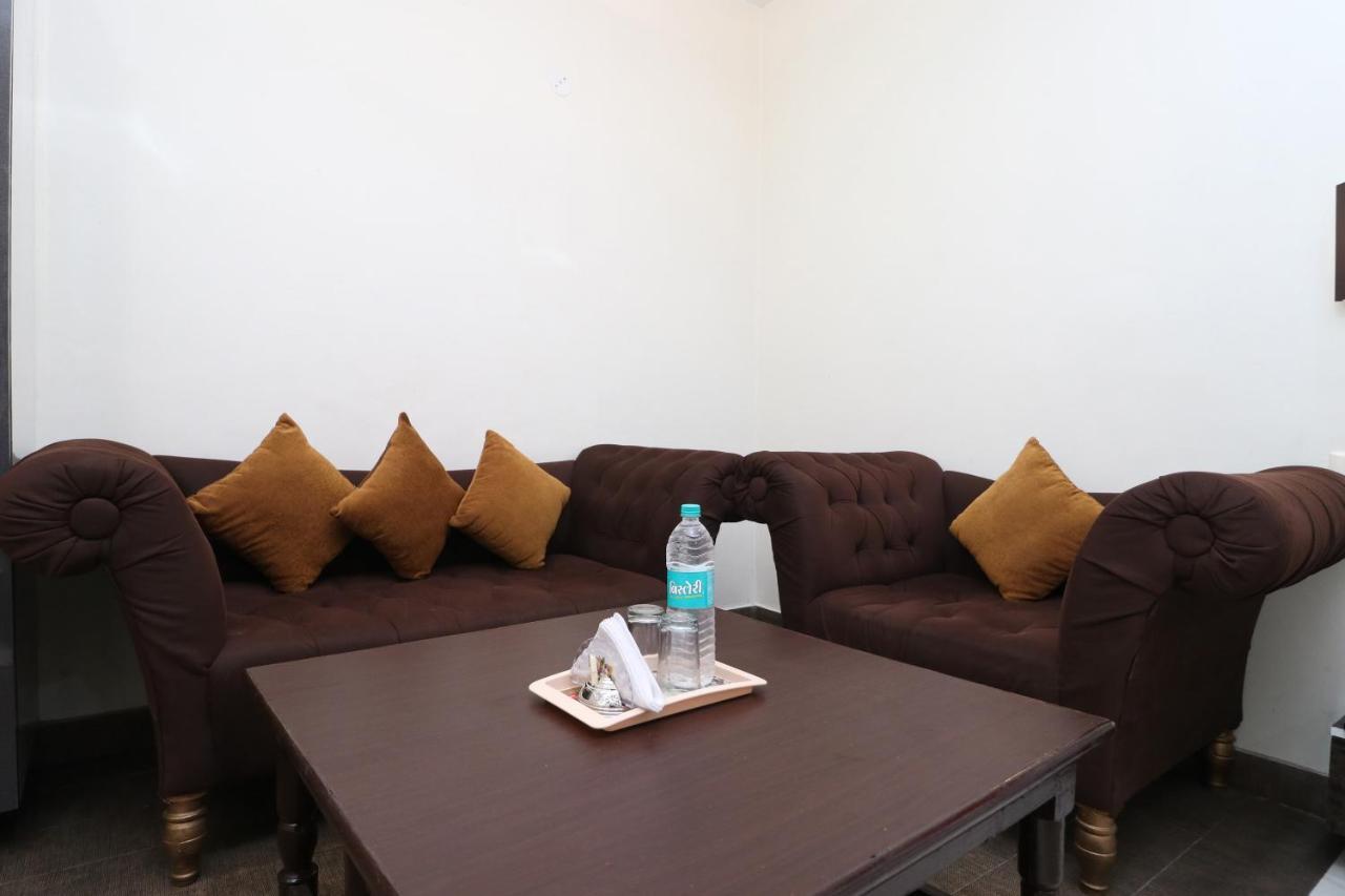 Oyo 29637 Hotel Kakkar Ludhiana Luaran gambar